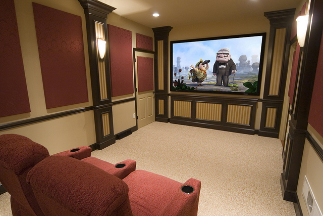 What To Consider When Buying A Home Theatre