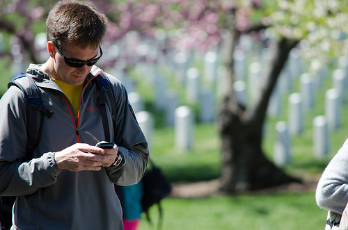Using Smartphones to Increase Employee Productivity