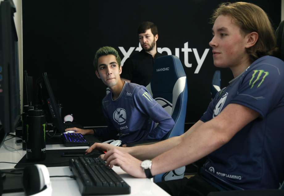 E-sports: The Gaming Revolution