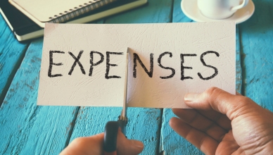 4 Ways To Live Simply and Cut Your Expenses